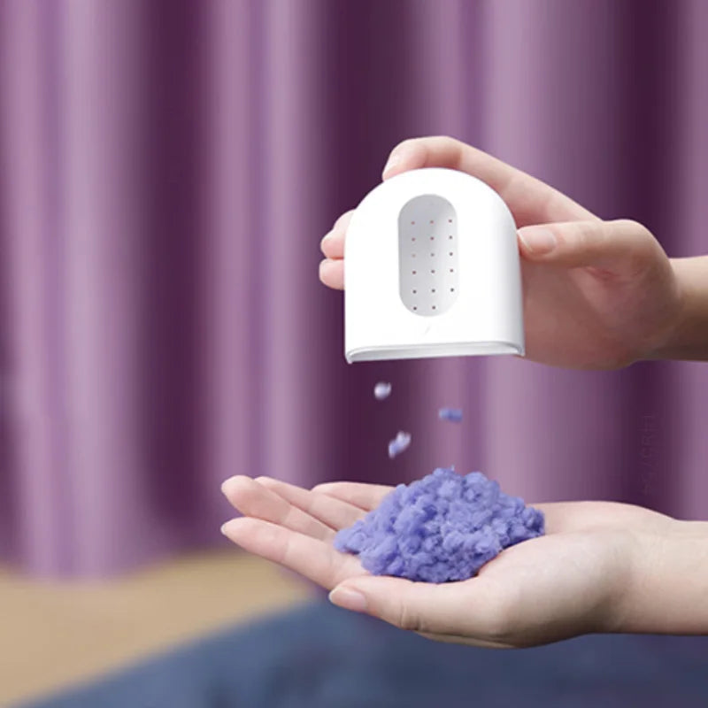 FluffAway Rechargeable Fabric Shaver